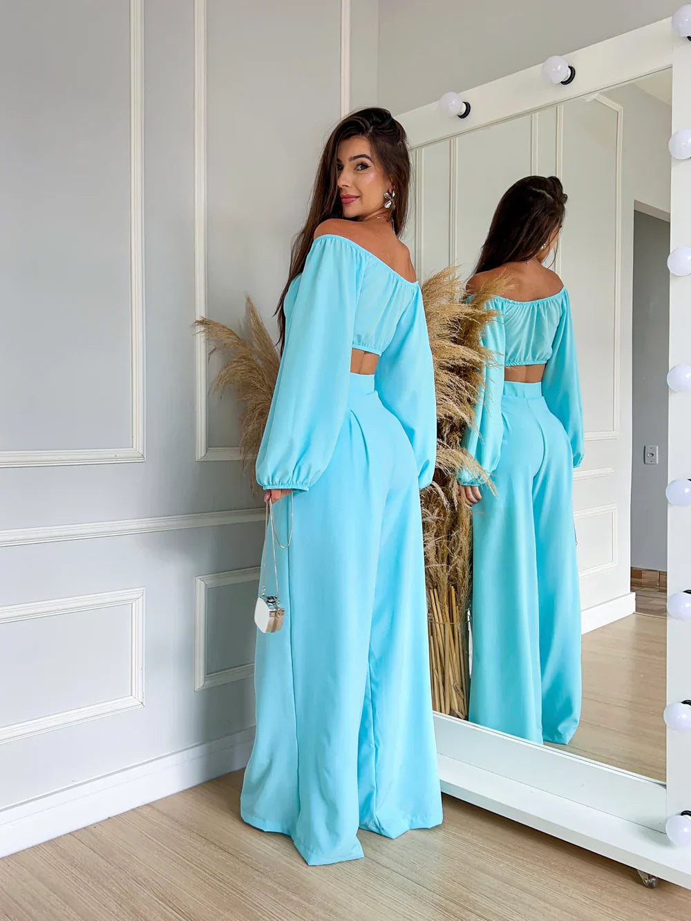 Paula - Conjunto elegante moderno